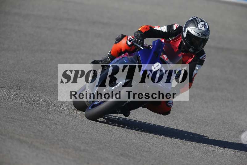 /Archiv-2024/02 29.01.-02.02.2024 Moto Center Thun Jerez/Gruppe gruen-green/97